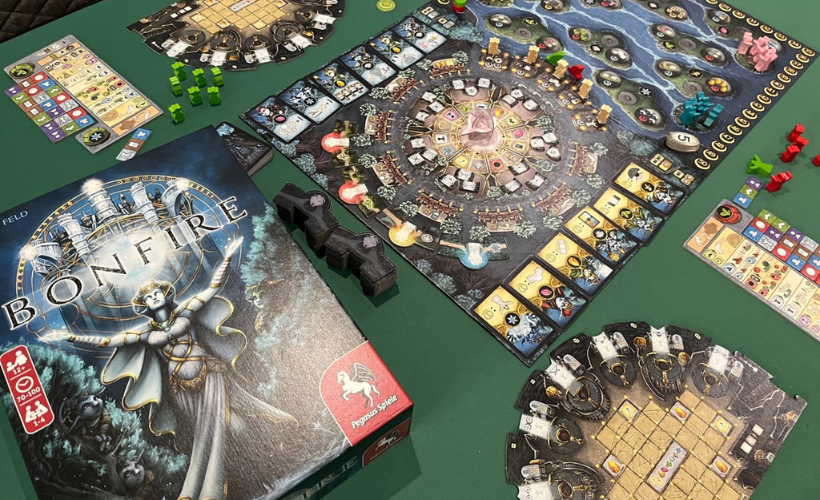 Bonfire - Se Torne a Maior Guardiã da Chama. 